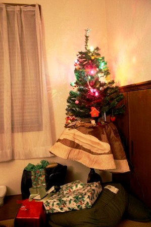 Christmas Tree 002.jpg